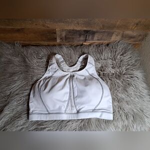 Syrokan High Impact Wirefree‎ Padded Full Coverage Sports Bra size 38C